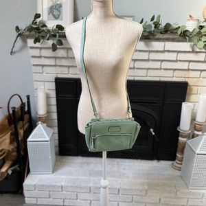GUC w/flaws Kate Spade Crossbody Mint Color